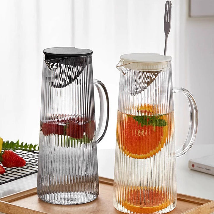 Ladies elegant glass jug with heat insulating lid Kalsten