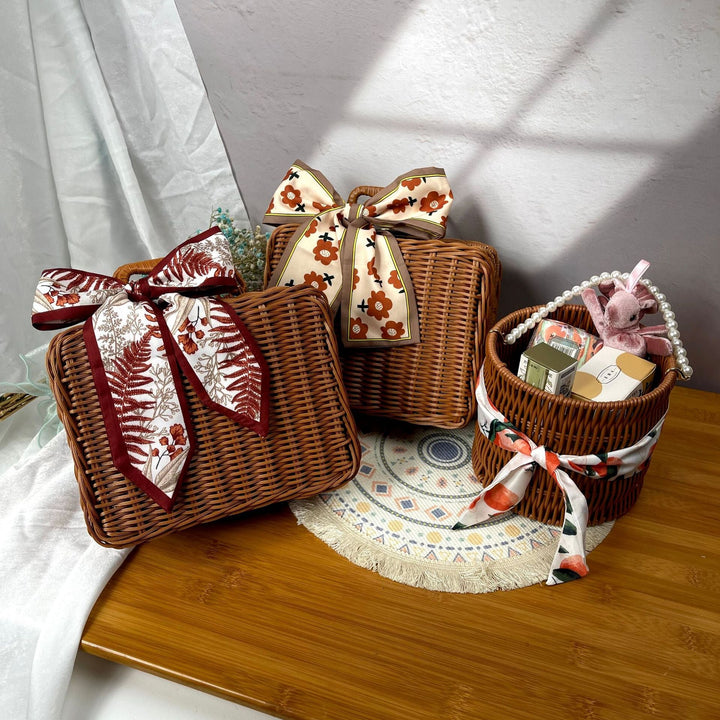 Women's handcrafted cosmetic storage case Kalsten