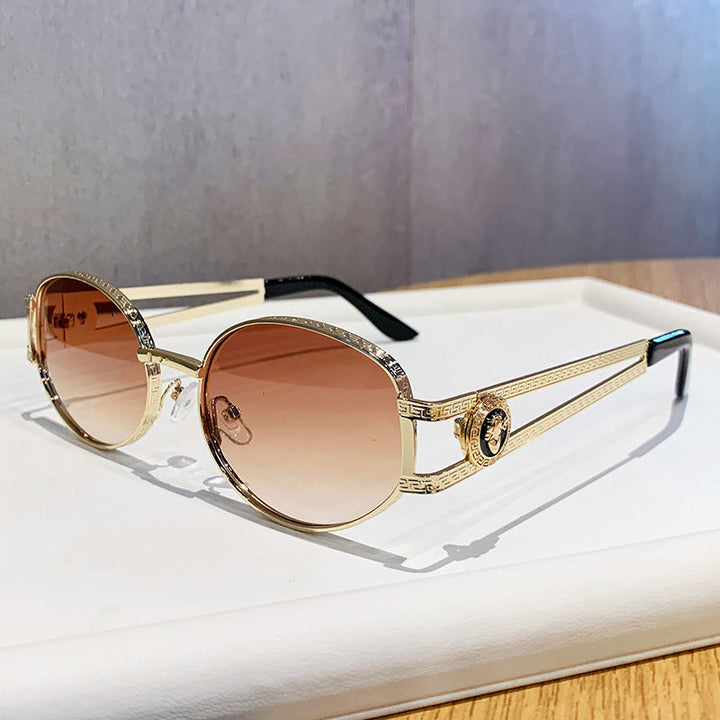 Ladies elegant sunglasses with luxurious frame and delicate design Kalsten