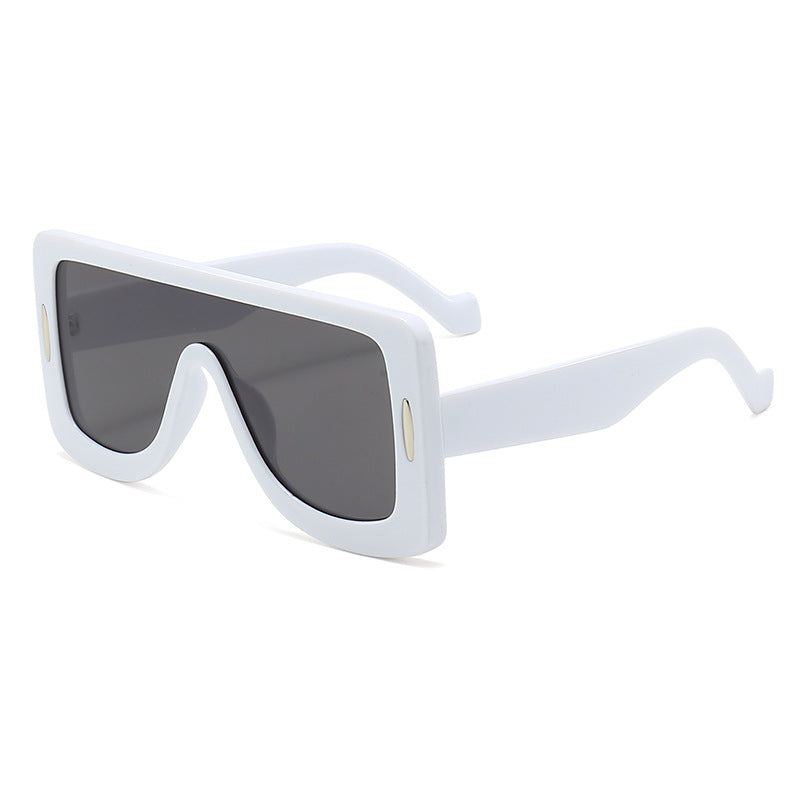 Women's Oversized Sunglasses in Modern Bauhaus Style Kalsten