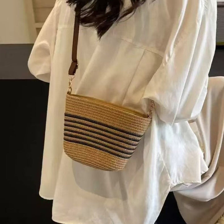 Trendy Summer Handbag Made of Woven Material Kalsten