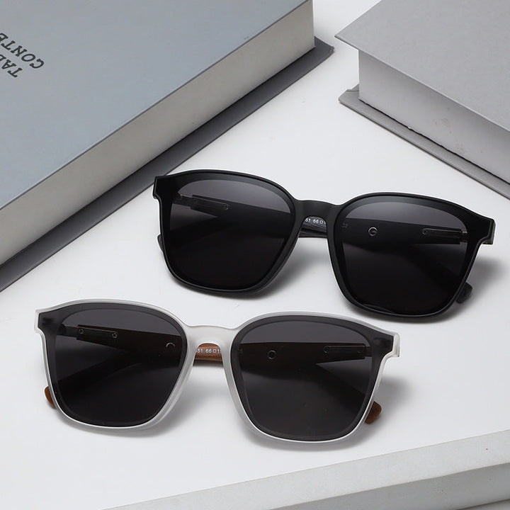 Women stylish oversized sunglasses with wooden accents Kalsten