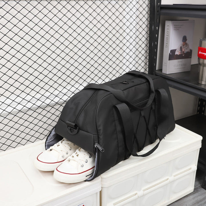 Sporty travel bag with innovative compartment system Kalsten
