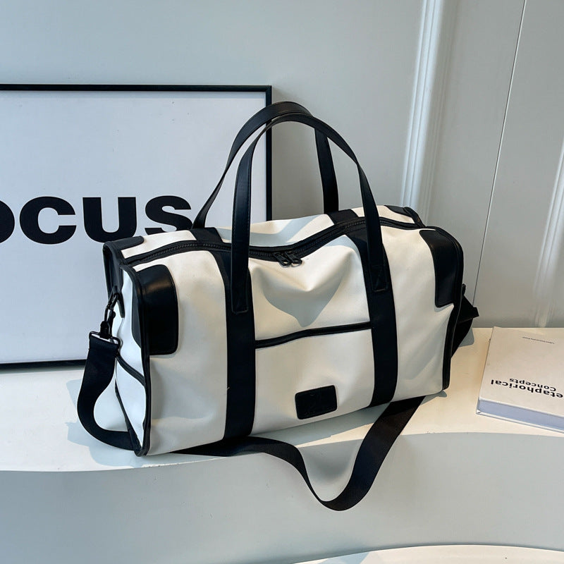 Fashionable sport and travel bag Kalsten