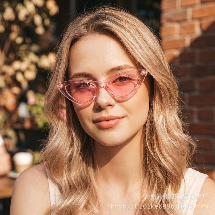 Ladies Cat-Eye Sunglasses with Elegant Tortoiseshell Pattern Kalsten