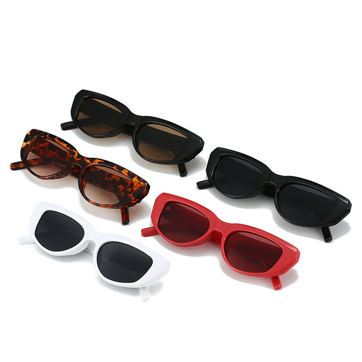 Women's fashionable cat-eye sunglasses with extravagant silhouette Kalsten