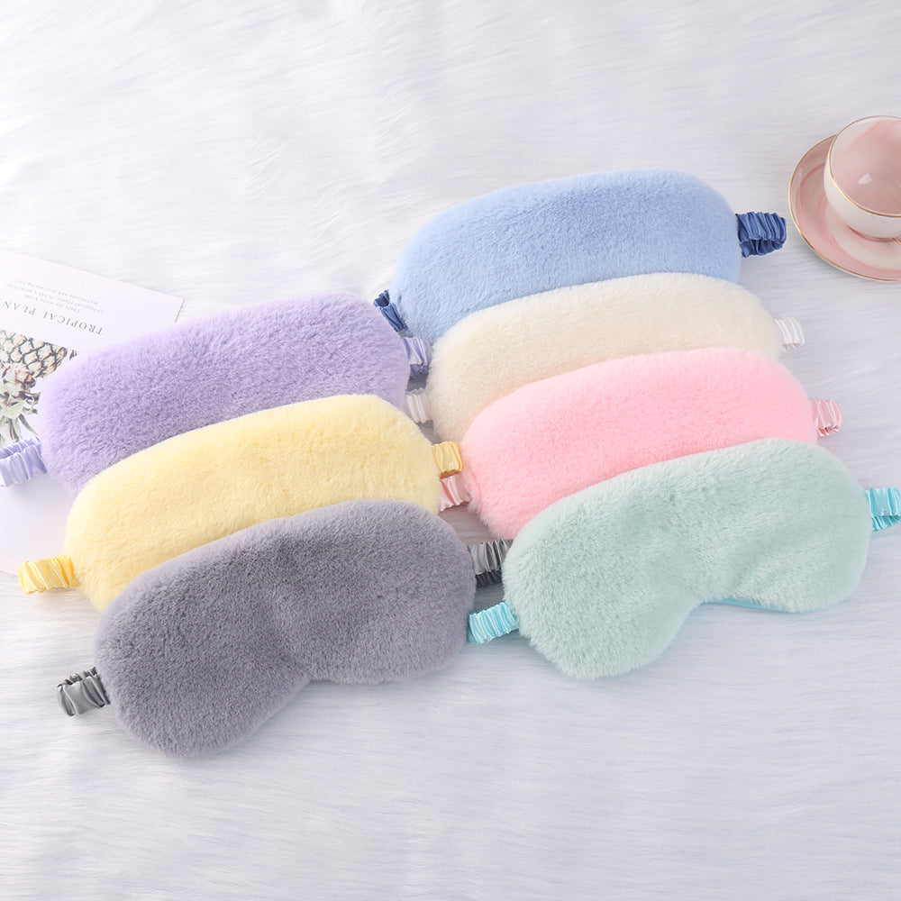 Women's cozy sleep mask made of plush with adjustable elastic band and lightproof inner lining Kalsten