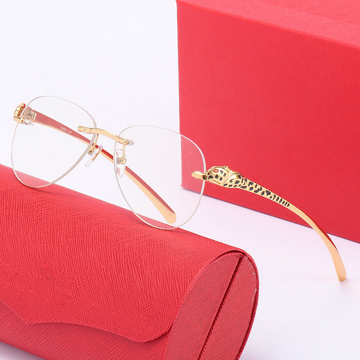 Ladies elegant pilot sunglasses with luxurious gold frame and protective lenses Kalsten