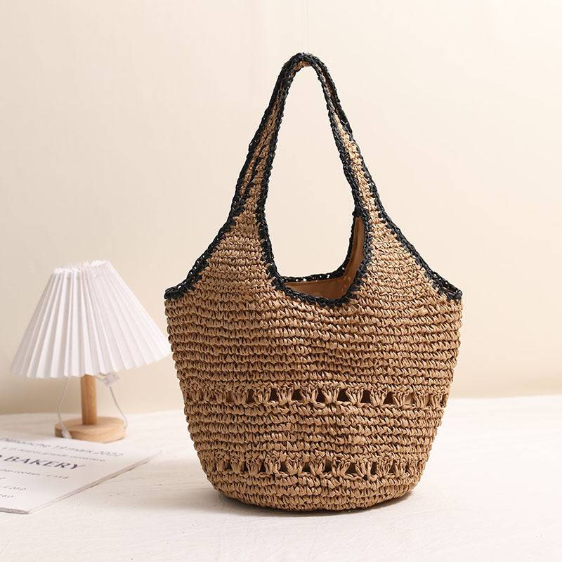 Handmade straw bag with decorative details Kalsten
