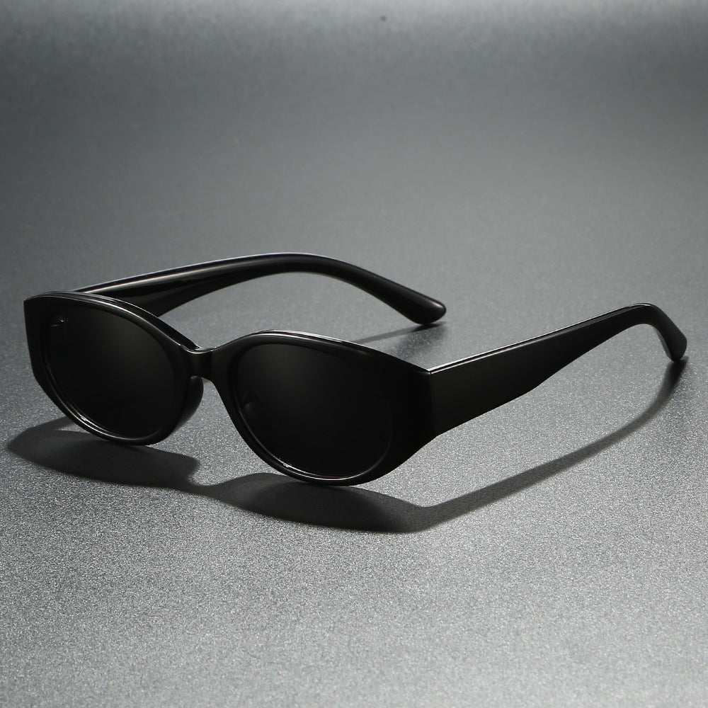 Women’s fashionable sunglasses with curved design and elegant shape Kalsten