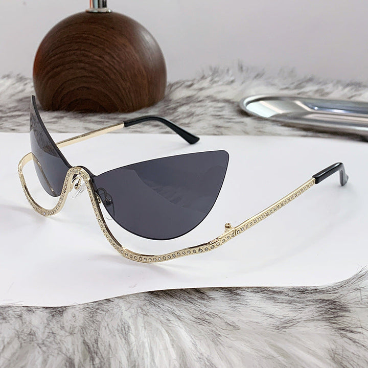 Women's extravagantly shaped Cat-Eye sunglasses with sparkling appliqués Kalsten