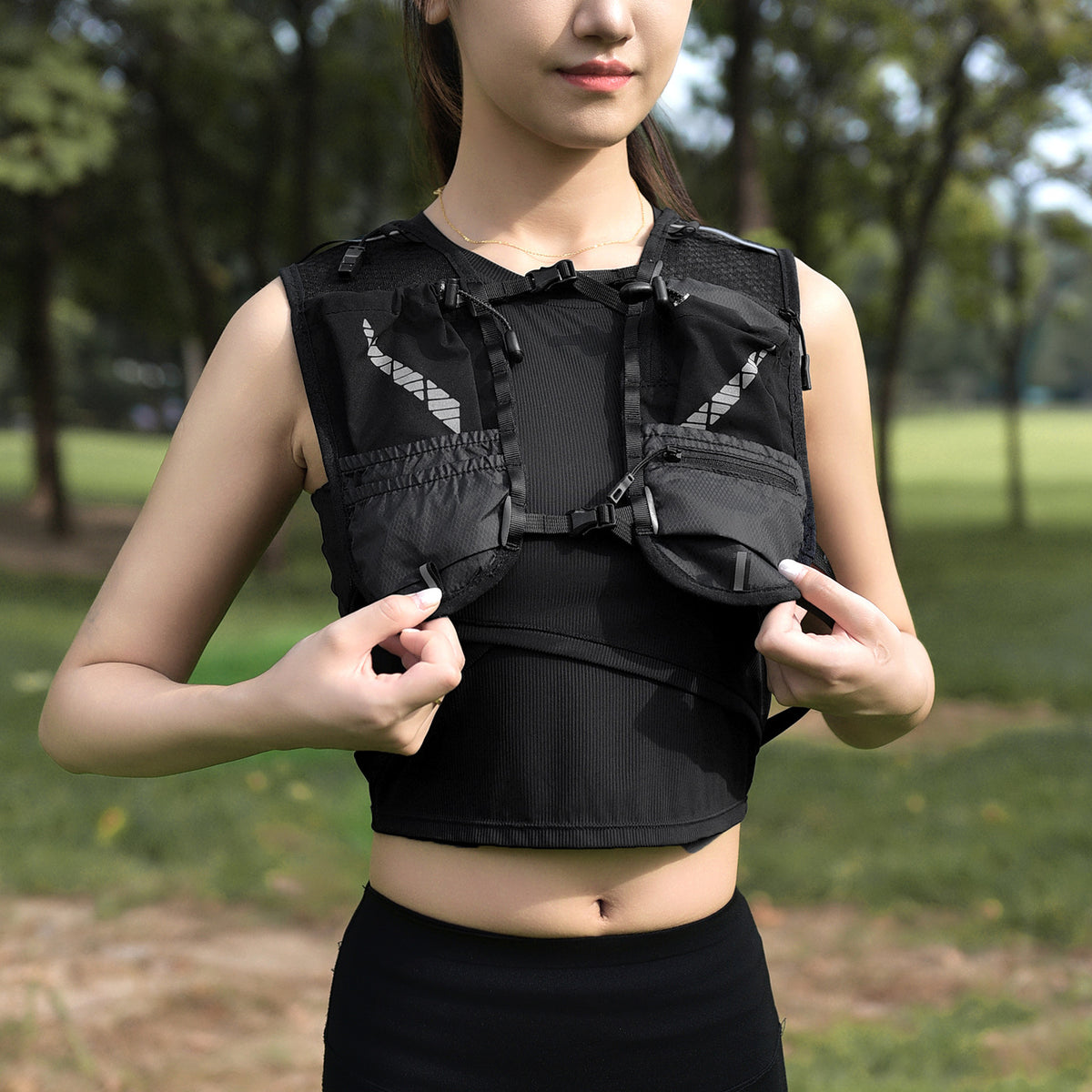 Hydration Pack with Adjustable Bladder System Acalora