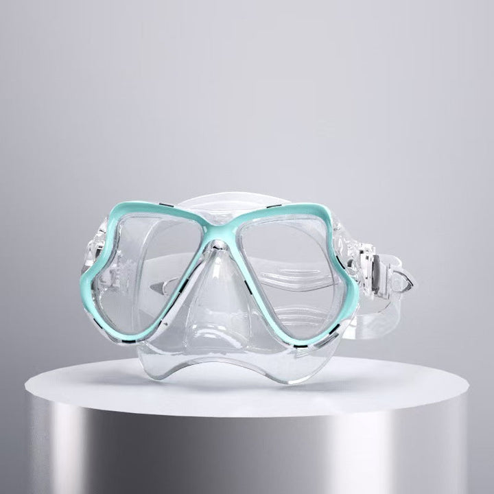 Diving mask with ergonomic design and a flexible snorkel Kalsten