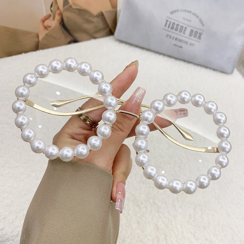 Women's designer sunglasses with pearl-embellished frame Kalsten