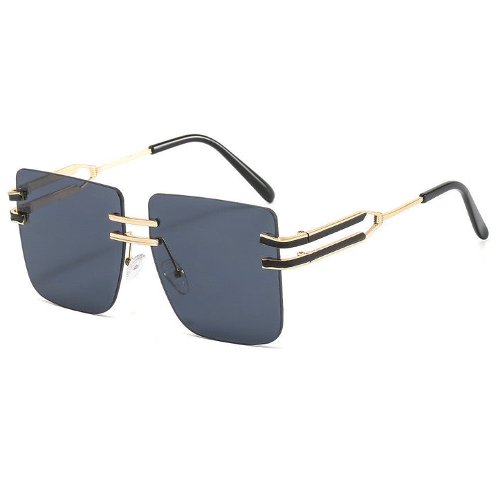 women's fashionable sunglasses with extravagant frame and delicate accents Kalsten