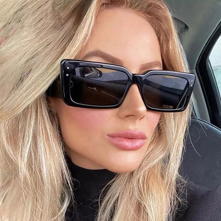 Ladies fashionable sunglasses in modern rectangular design Kalsten