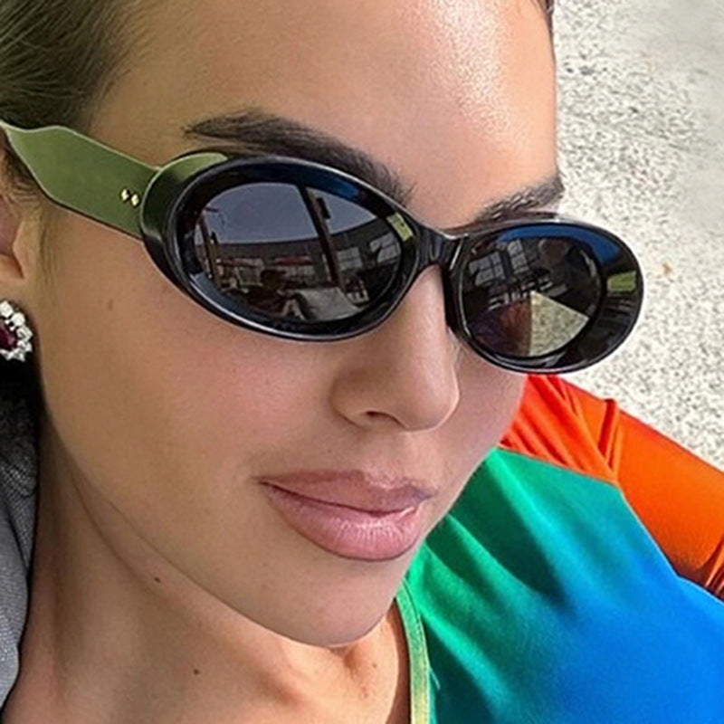 Women's fashionable sunglasses in elegant retro style Kalsten