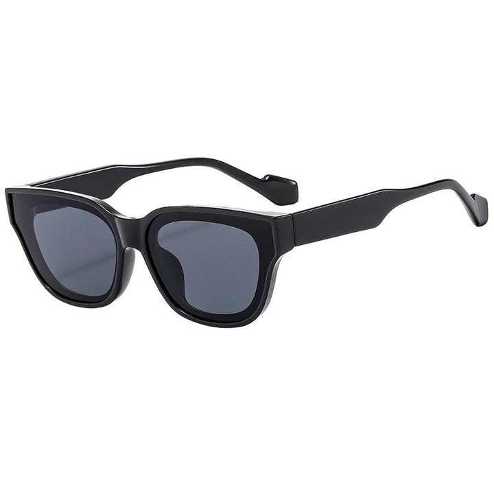 Ladies trendy Cat-Eye sunglasses in striking design Kalsten