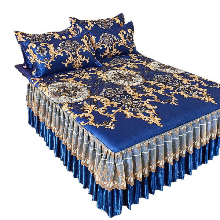 Ladies daybed cover with playful bear motif Kalsten
