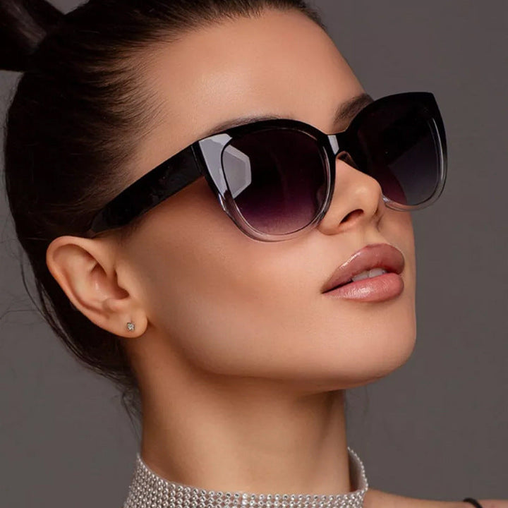 Ladies extravagant sunglasses with fashionable cat-eye design Kalsten