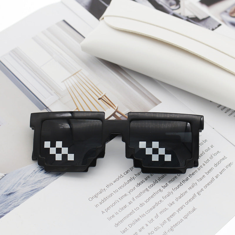 Ladies Retro Sunglasses in Stylish Pixel Design Kalsten