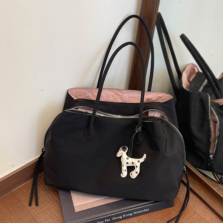 Elegant Handbag with Practical Interior Kalsten