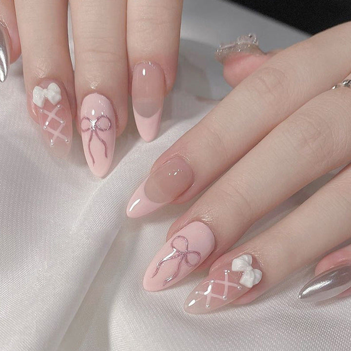 Nail art with refined bow designs Kalsten