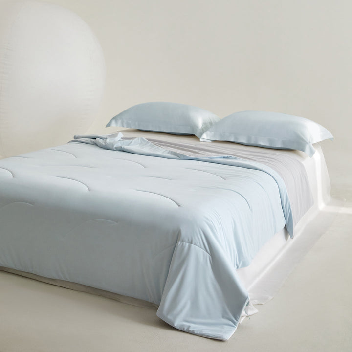 Women's breathable and comfortable blanket with soft texture Kalsten