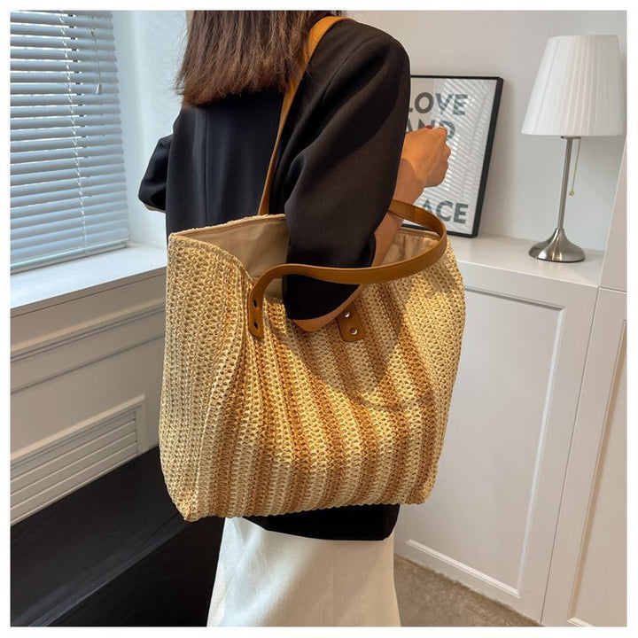 Stylish and Spacious Shopping Bag Made of Refined Straw Mix Kalsten