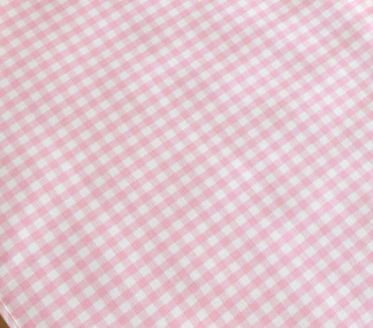 Women's tablecloth in classic checkered design Bowlift