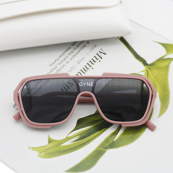 Women's sporty sunglasses with modern design Kalsten