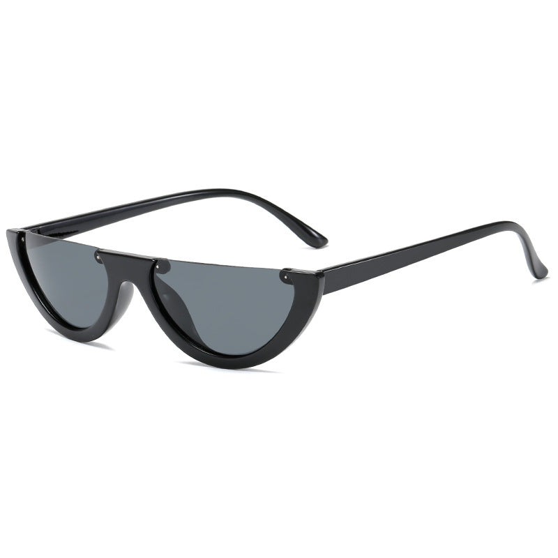 Women’s fashionable cat-eye sunglasses with transparent frame Kalsten
