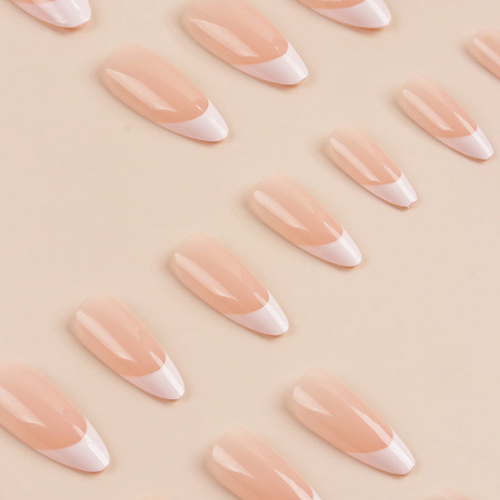 French Tip Nail Art Kalsten