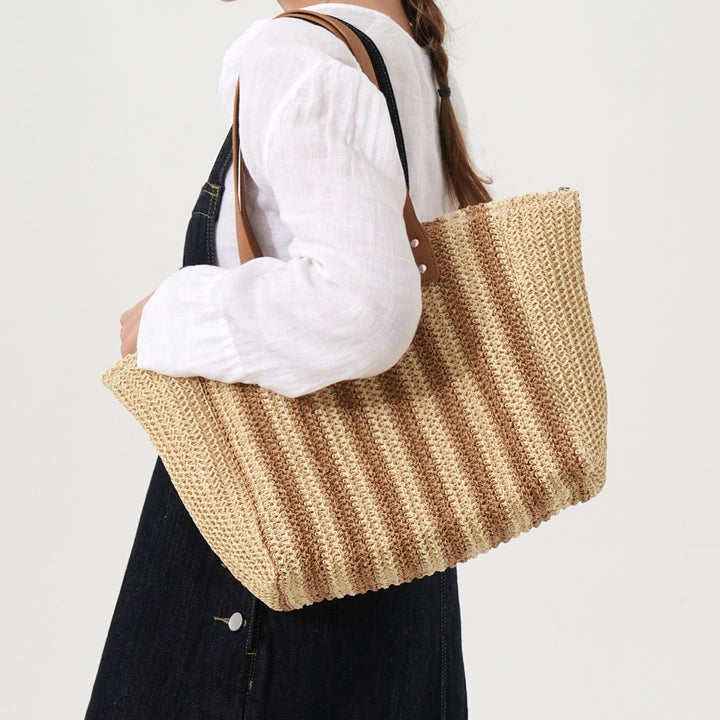 Handcrafted beach bag with structured stripe pattern Kalsten