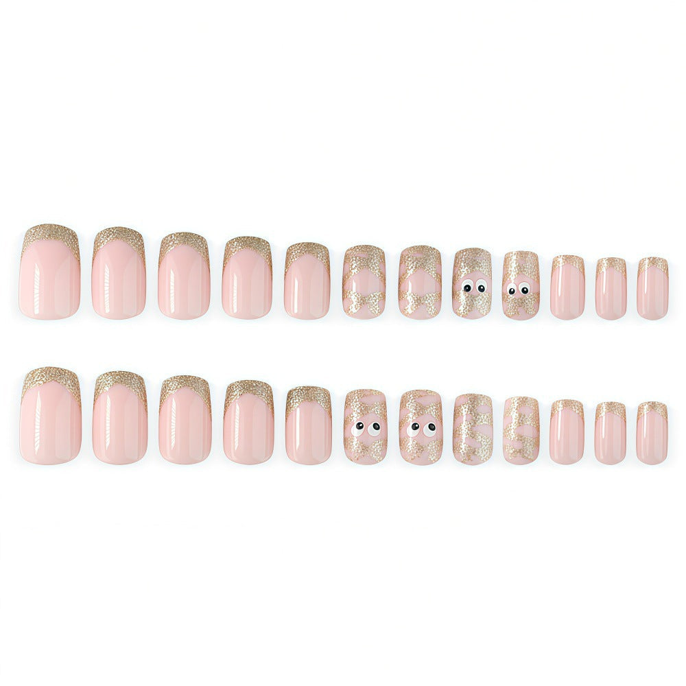 Art Nails in Creative Mummy Design Kalsten