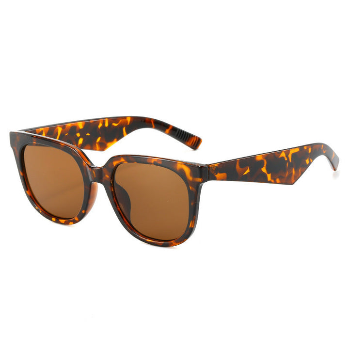 Women stylish sunglasses in modern, geometric design Kalsten