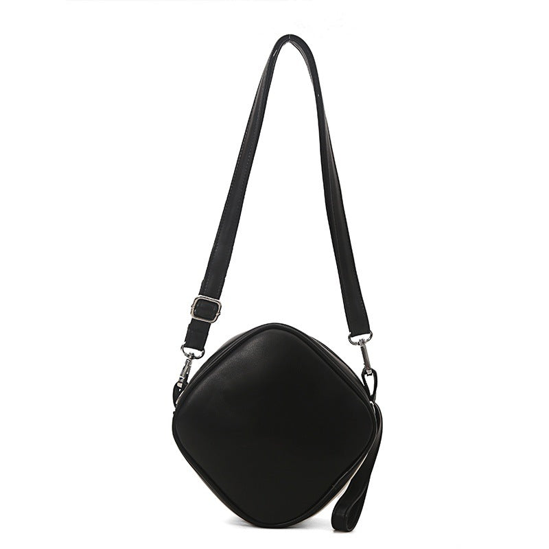 Fashionable Shoulder Bag with Practical Inner Compartment Kalsten
