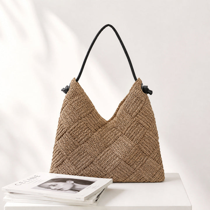 Creative and Sustainable Straw Bag Kalsten