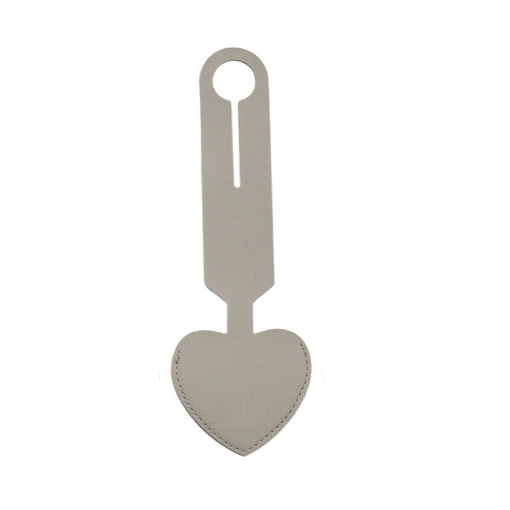 heart-shaped leather luggage tag with adjustable loop Kalsten