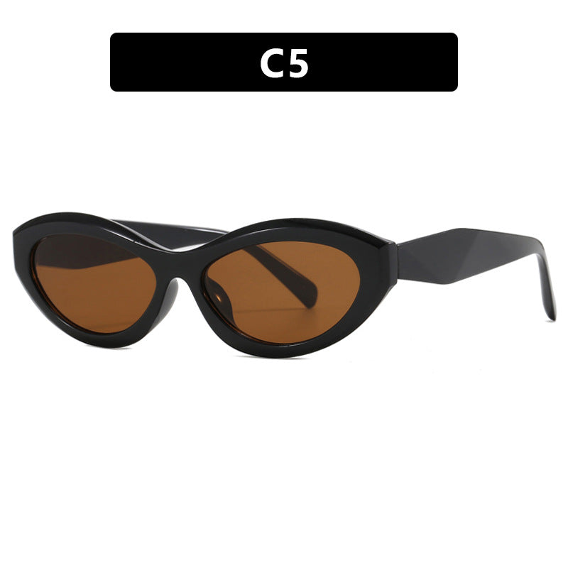 Ladies Cat-Eye Sunglasses with Stylish Frame Kalsten