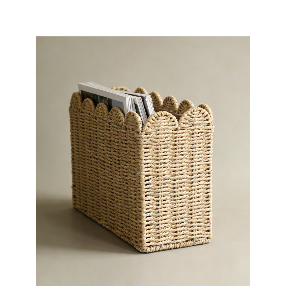 Decorative storage basket with waved edge Acalora