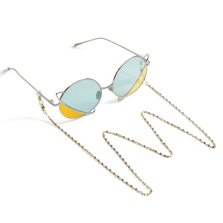 Chic Beaded Eyewear Holder kalsten