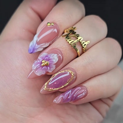 Artificial nails with intricate flower and glitter design Acalora