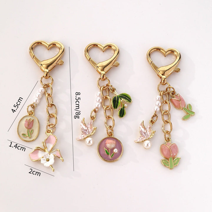 Playful keychain in rose design Kalsten