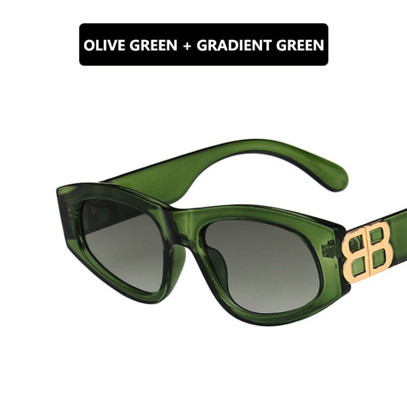 Ladies stylish cat-eye sunglasses with modern leopard pattern Kalsten