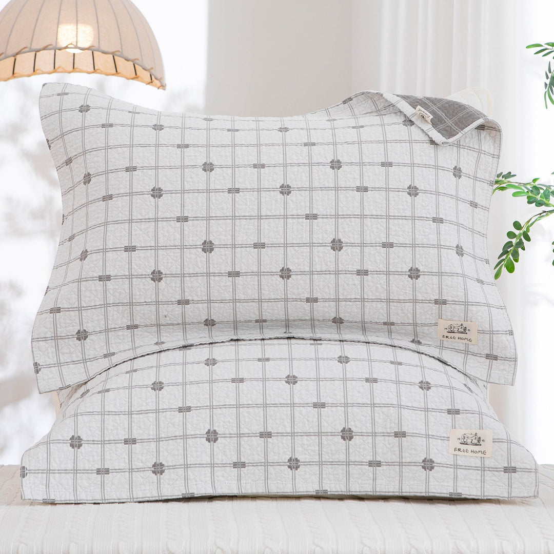 Women's pillowcase with modern checkered pattern Kalsten