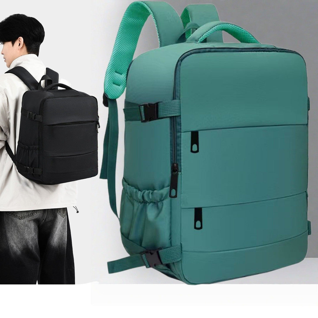 Everyday backpack with ergonomic carrying system and practical compartments Kalsten