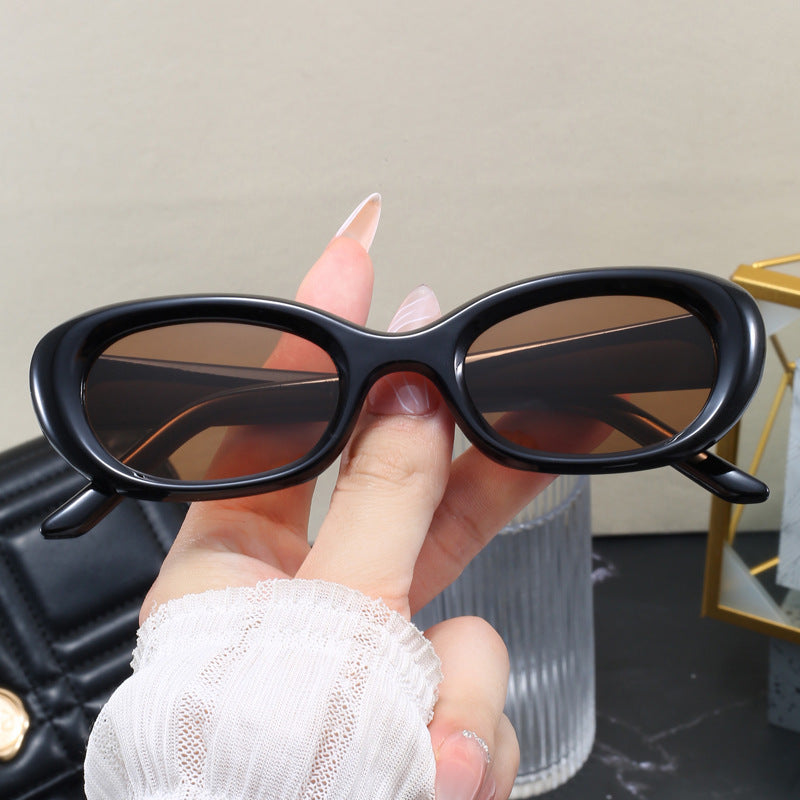 Women's fashionable sunglasses with oval design and UV protection Kalsten