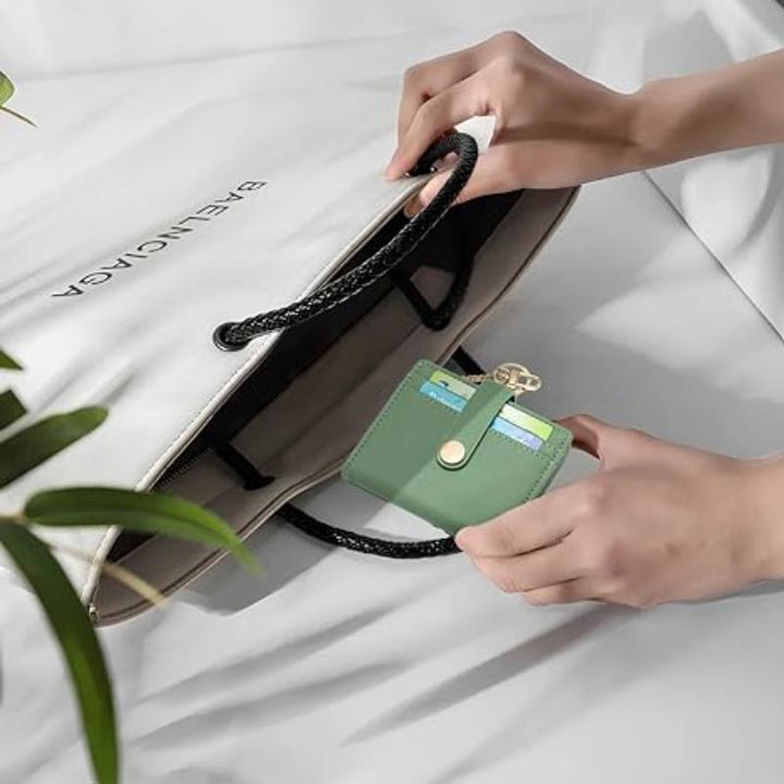 Compact card holder with keychain Kalsten