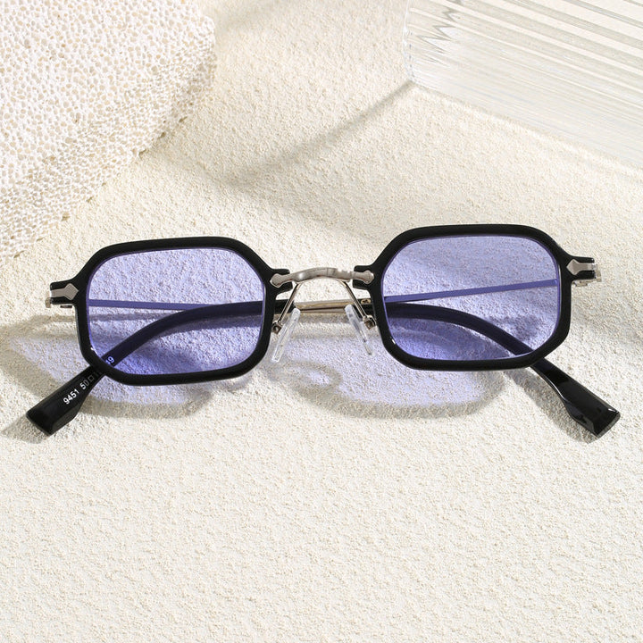 Fashionable Oversized Sunglasses in Modern Design Kalsten